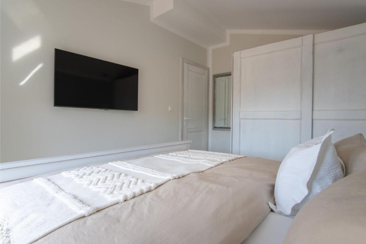 Apartvilla Pag Pag Town Eksteriør bilde