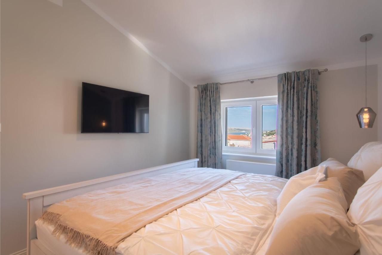 Apartvilla Pag Pag Town Eksteriør bilde